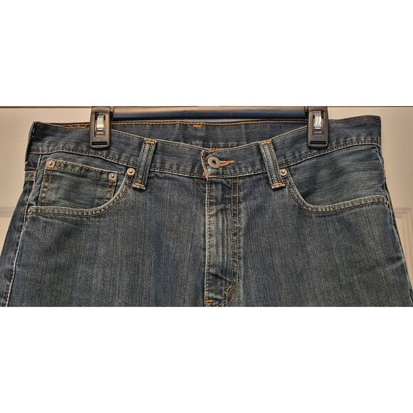 Vintage Levis 521 Slim Taper Denim Jeans Mens 34”x 36” Med-Wash EUC Red Tab - Picture 5 of 16